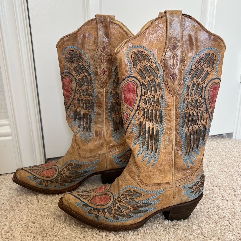 Corral Woman’s heart western boot